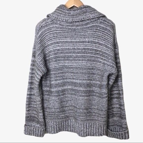 Olive & Oak Cowl Neck Eyelash Sweater Chunky Gray Size XL Knit - Picture 5 of 7